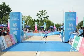 扑克打法中的长期稳定性（扑克策略的长期稳健性）