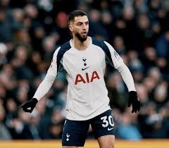 凯尔特人杰伦·布朗因公开批评裁判被重罚35000美元