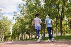 米体：尤文今夏可能出售伊尔迪兹用于引援，目标包括奥斯梅恩