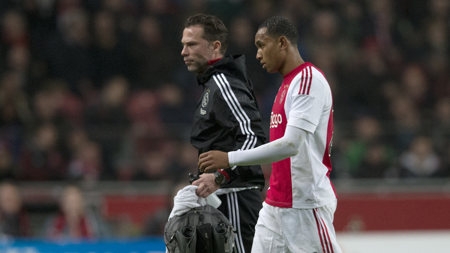 后防线上冉 后防线上冉