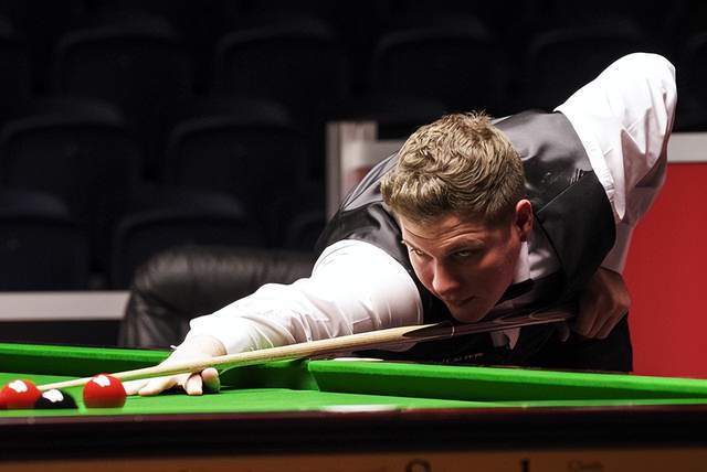 门将更适合 门将更适合