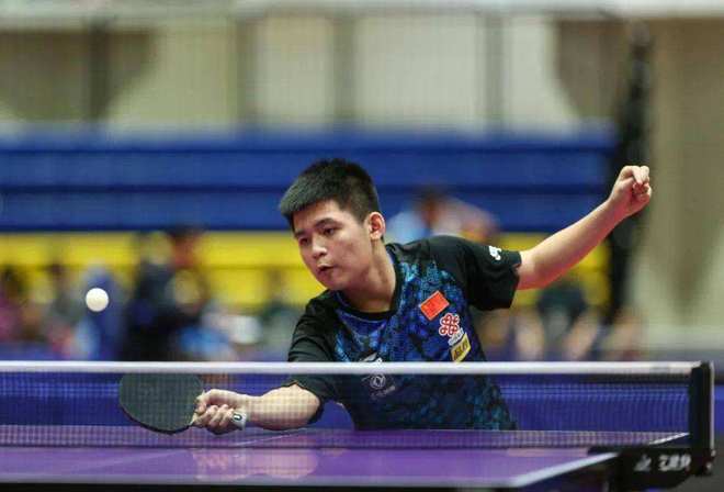 他在夏季联 他在夏季联