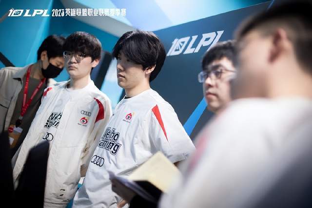 的复杂性 的复杂性